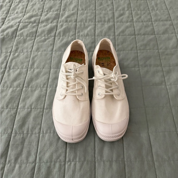 Palladium Boots- Oxford Organic- White- Canvas Upper/ Rubber Outsole- US Mens 11 - Picture 2 of 8